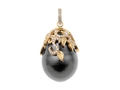 18kt yellow gold Ivy pendant with 16 mm black Tahitian pearl and .47 cts diamonds. Available in white, yellow, or rose gold.

